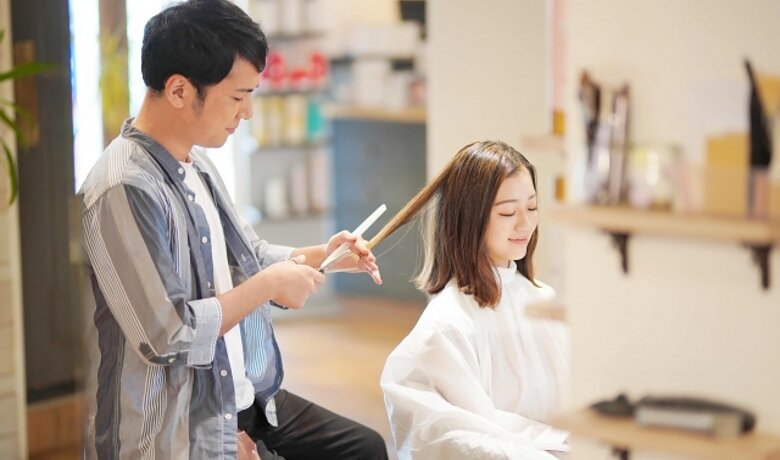 年代別の髪の悩みと改善方法の画像
