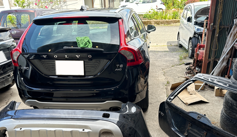 車の鈑金修理の選び方：信頼できる業者の見つけ方の画像